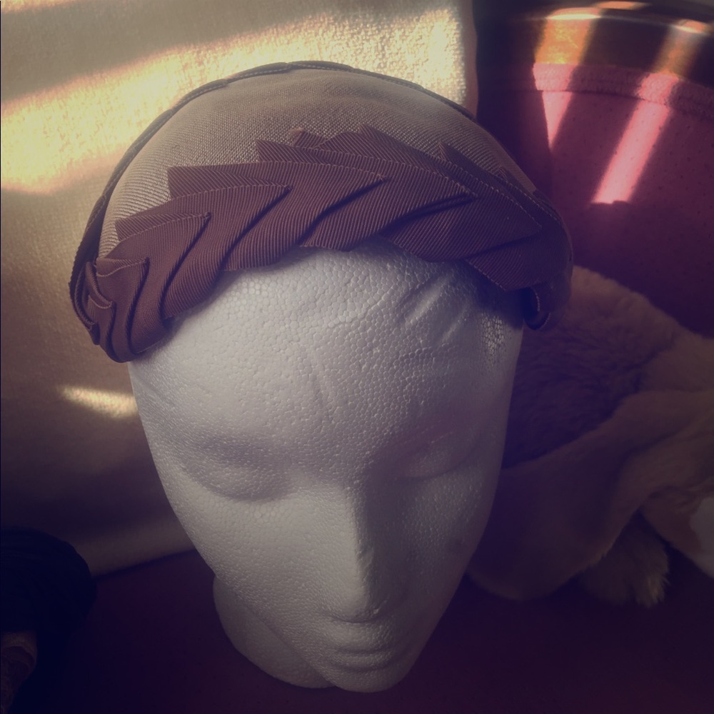 Lovely Brown and taupe Ladies vintage hat